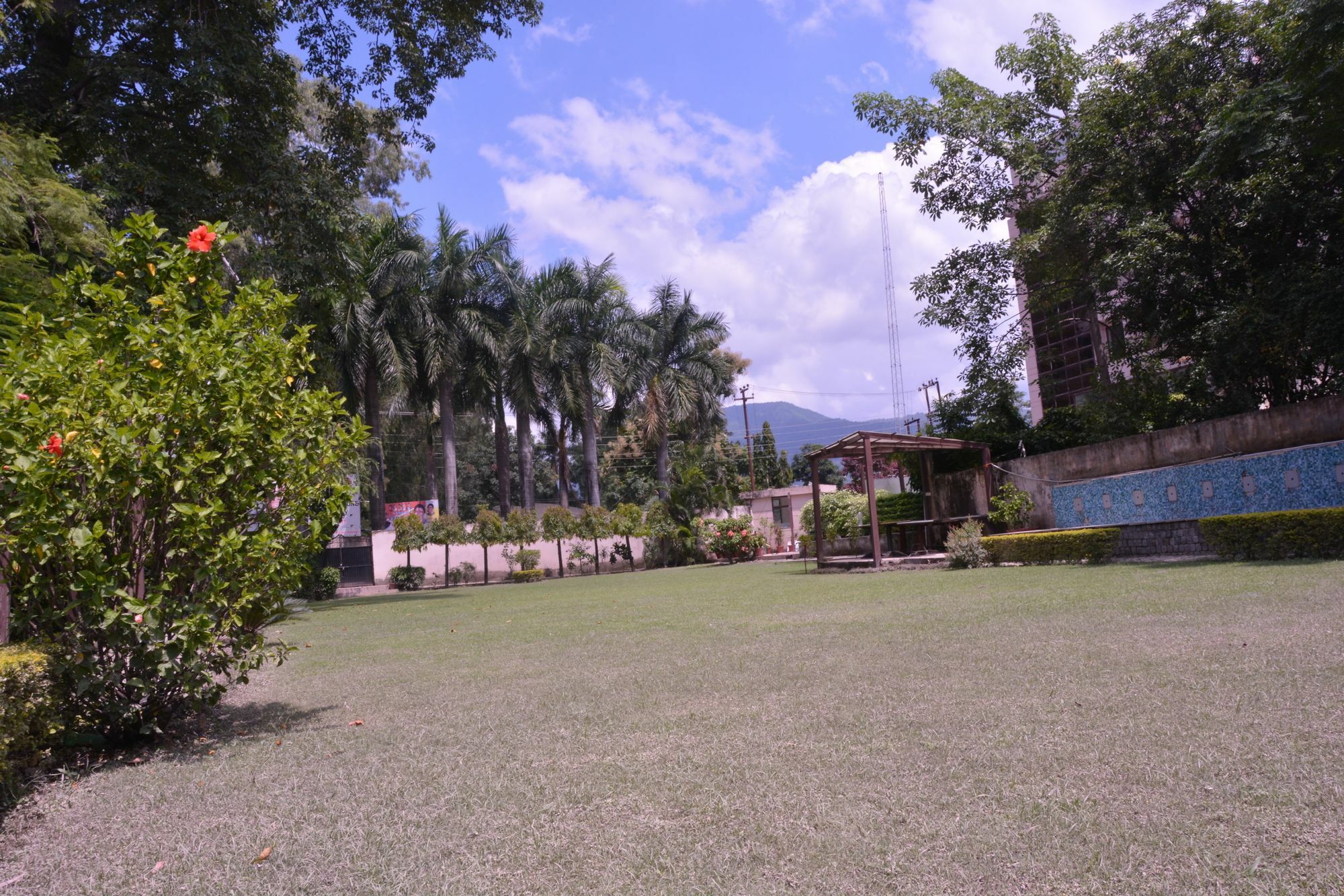 Hotel Saurabh Candy By Peppermint Haldwani Exterior photo